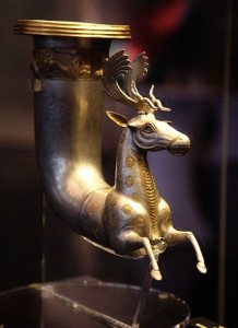 Ритон с протоме на елен, втора пол. IV в. пр. Хр.